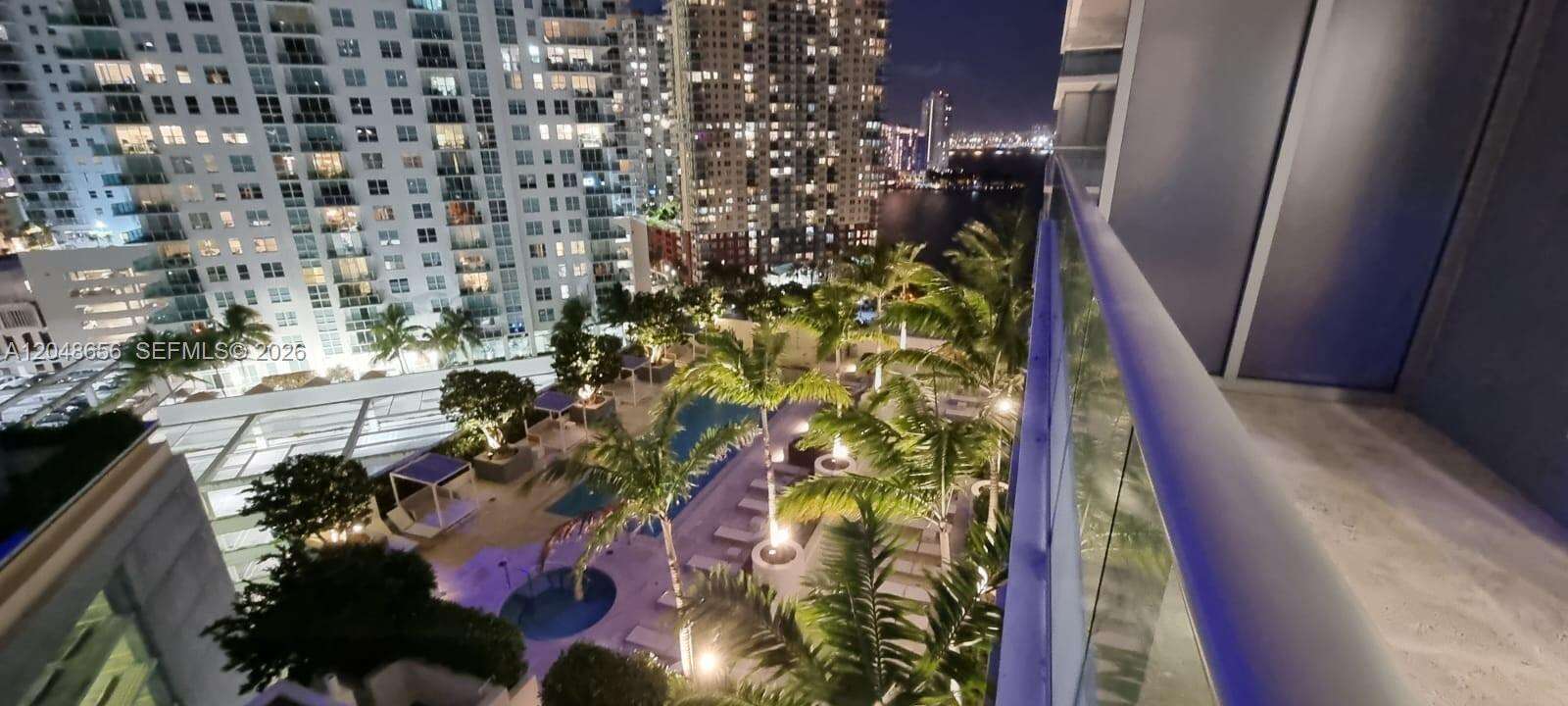 Brickell House at 1300 Brickell Bay Dr, Miami, FL 33131 - For Rent photo 10
