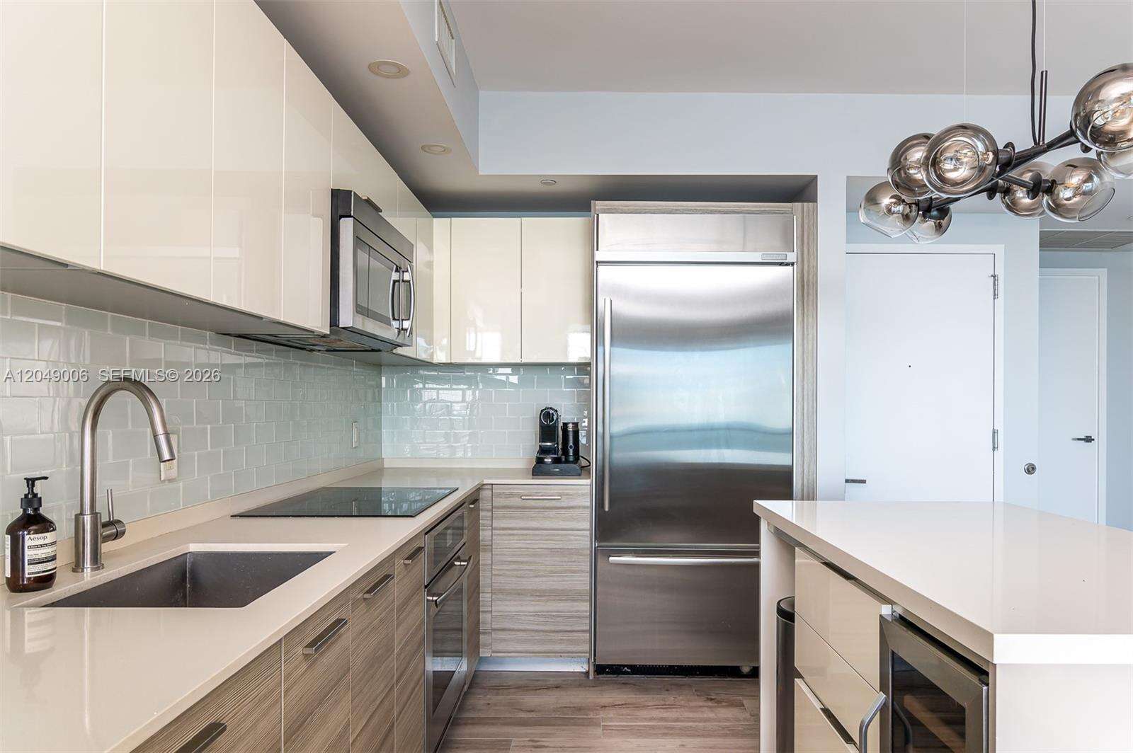 Brickell House at 1300 Brickell Bay Dr, Miami, FL 33131 - For Rent photo 13