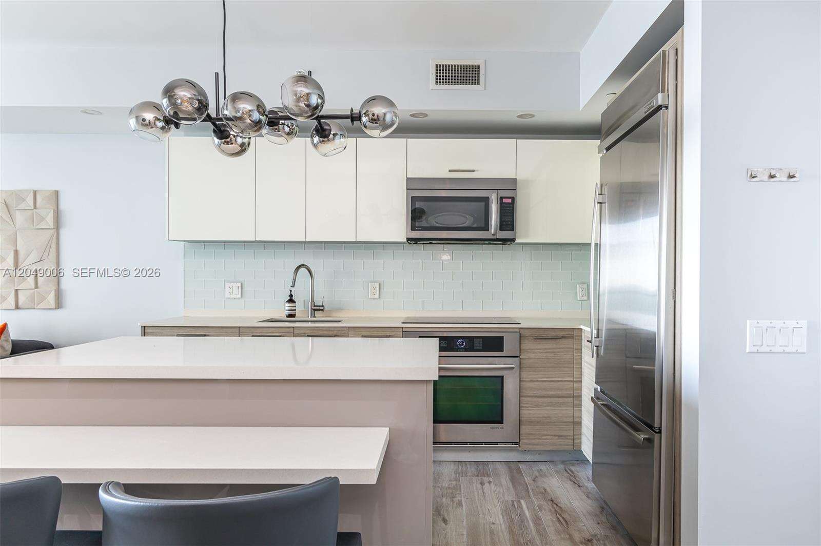Brickell House at 1300 Brickell Bay Dr, Miami, FL 33131 - For Rent photo 14