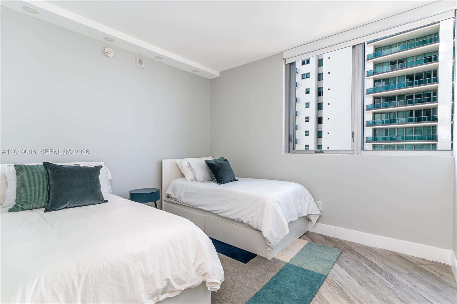 Brickell House at 1300 Brickell Bay Dr, Miami, FL 33131 - For Rent photo 17