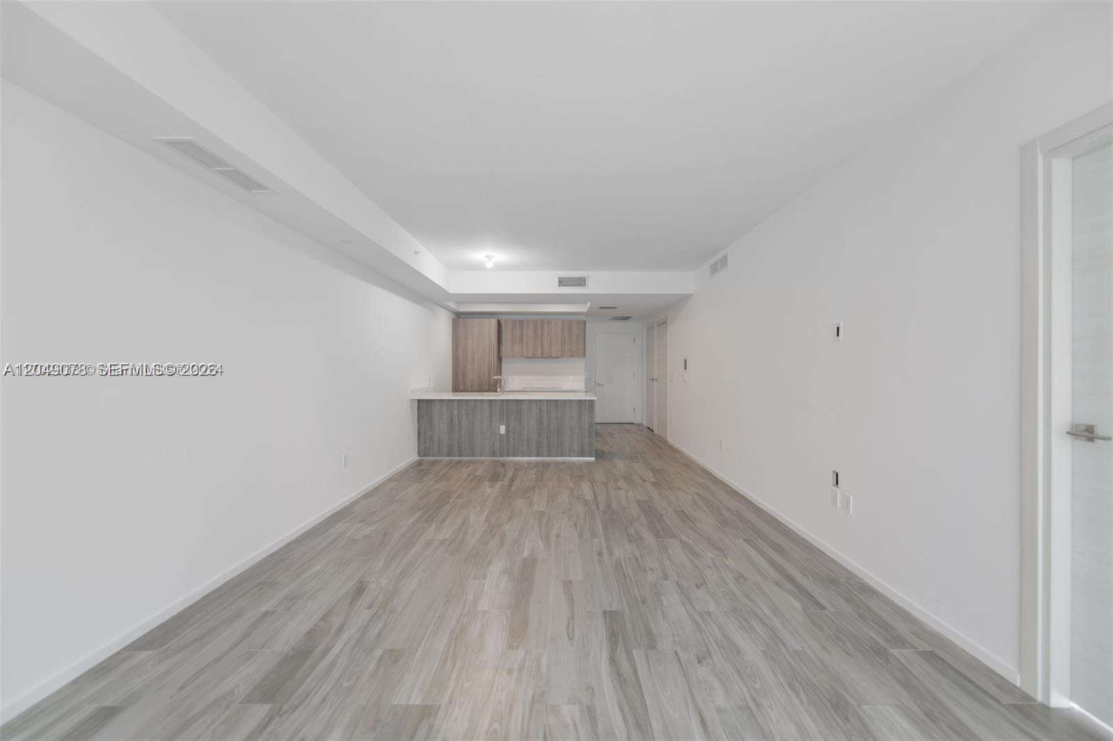Sls Lux at 801 Miami Ave, Miami, FL 33130 - For Rent photo 9