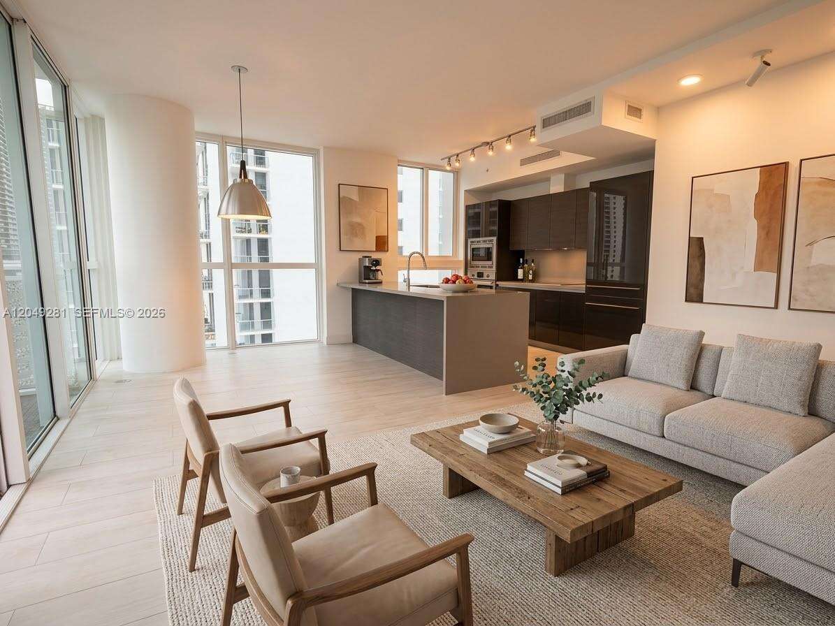 The Bond On Brickell at 1080 Brickell Ave, Miami, FL 33131 - For Rent photo 2
