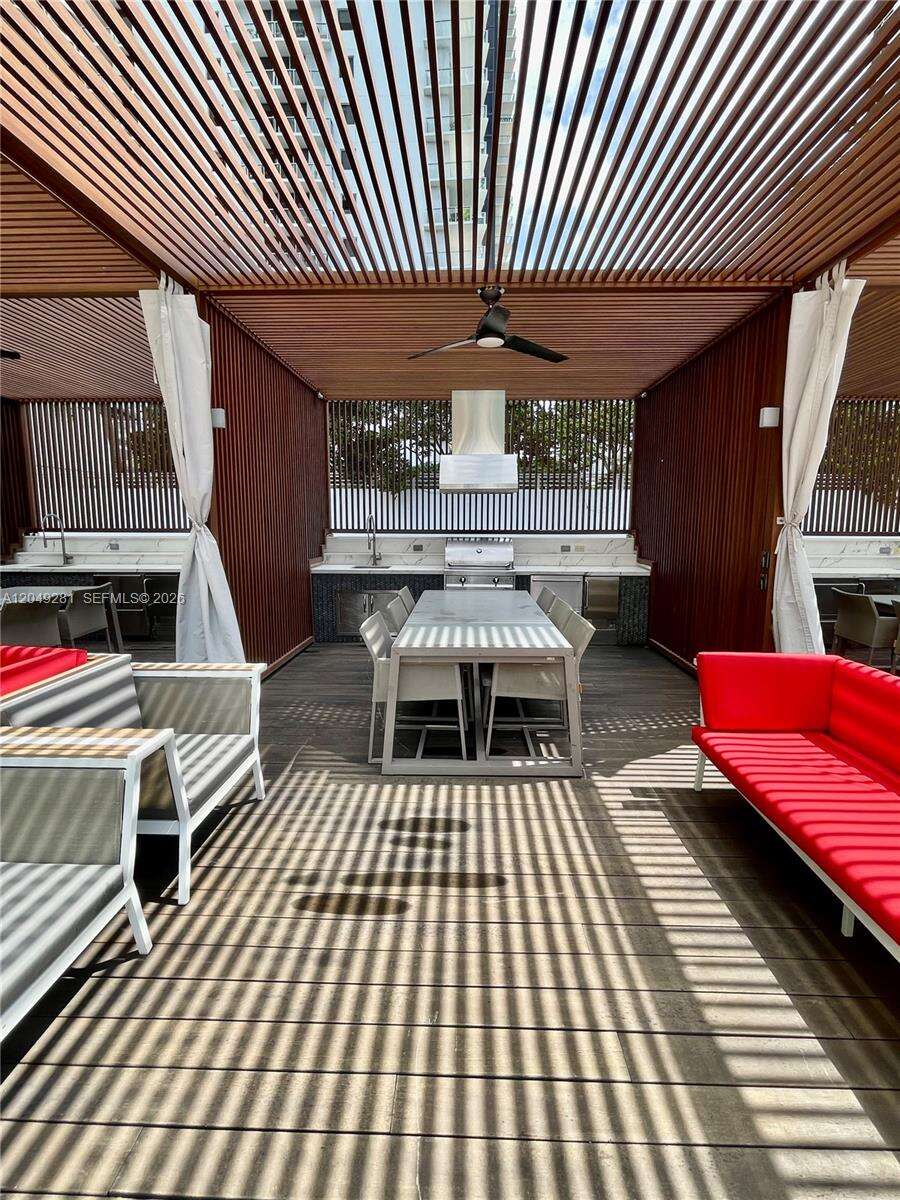 The Bond On Brickell at 1080 Brickell Ave, Miami, FL 33131 - For Rent photo 10