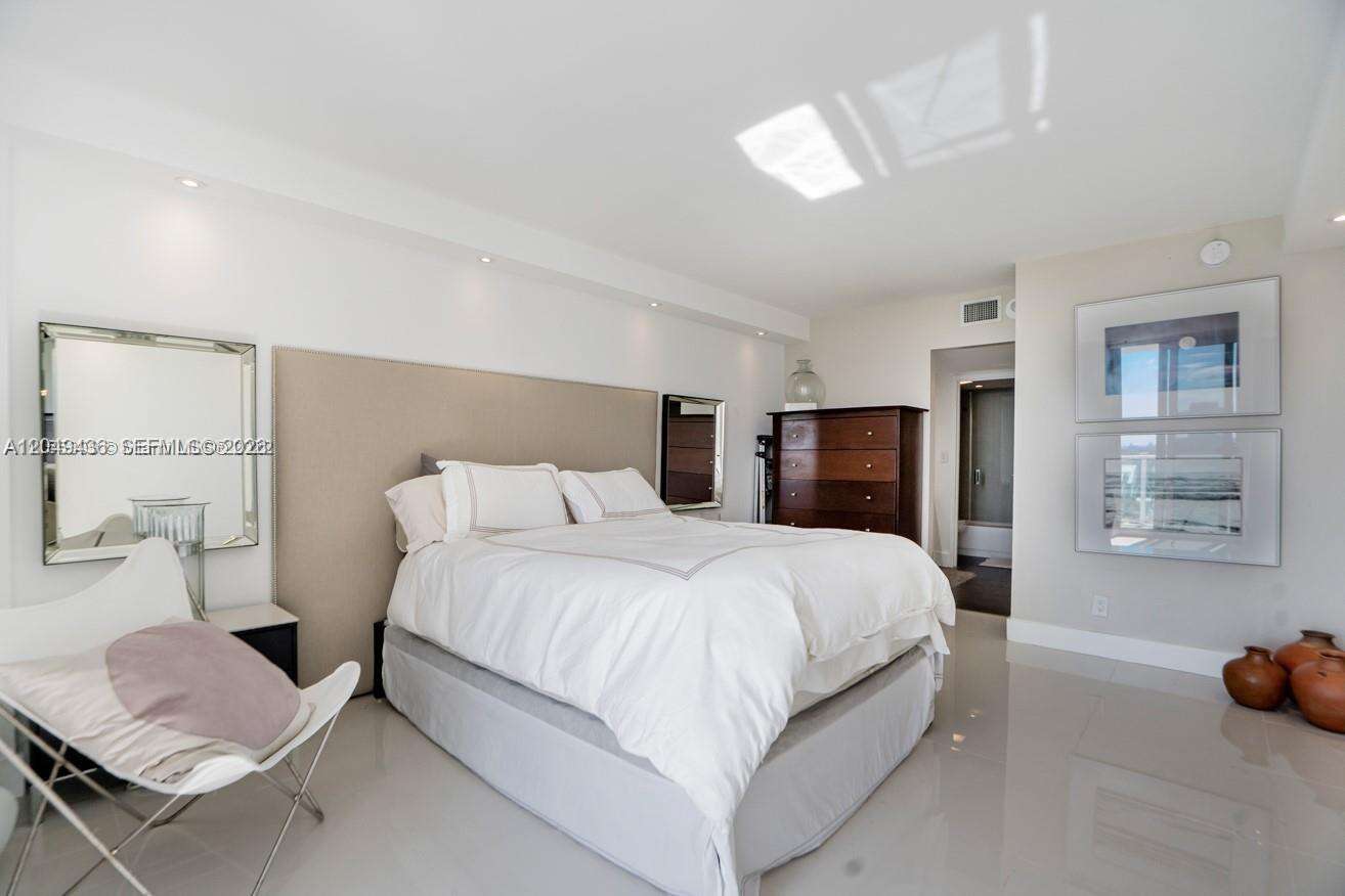 Arlen House at 100 Bayview Dr, Sunny Isles Beach, FL 33160 - For Rent photo 13