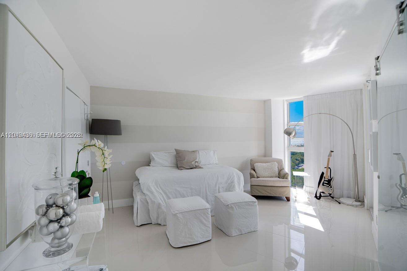 Arlen House at 100 Bayview Dr, Sunny Isles Beach, FL 33160 - For Rent photo 18