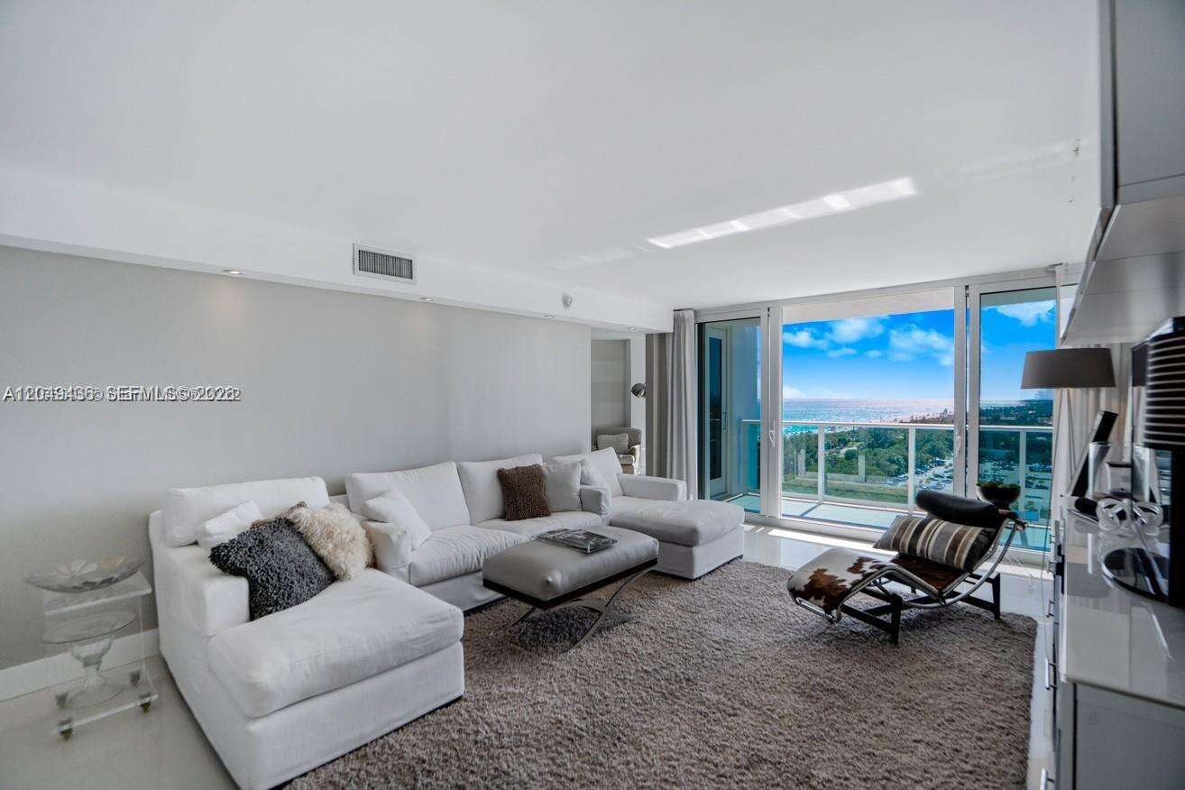 Arlen House at 100 Bayview Dr, Sunny Isles Beach, FL 33160 - For Rent photo 3