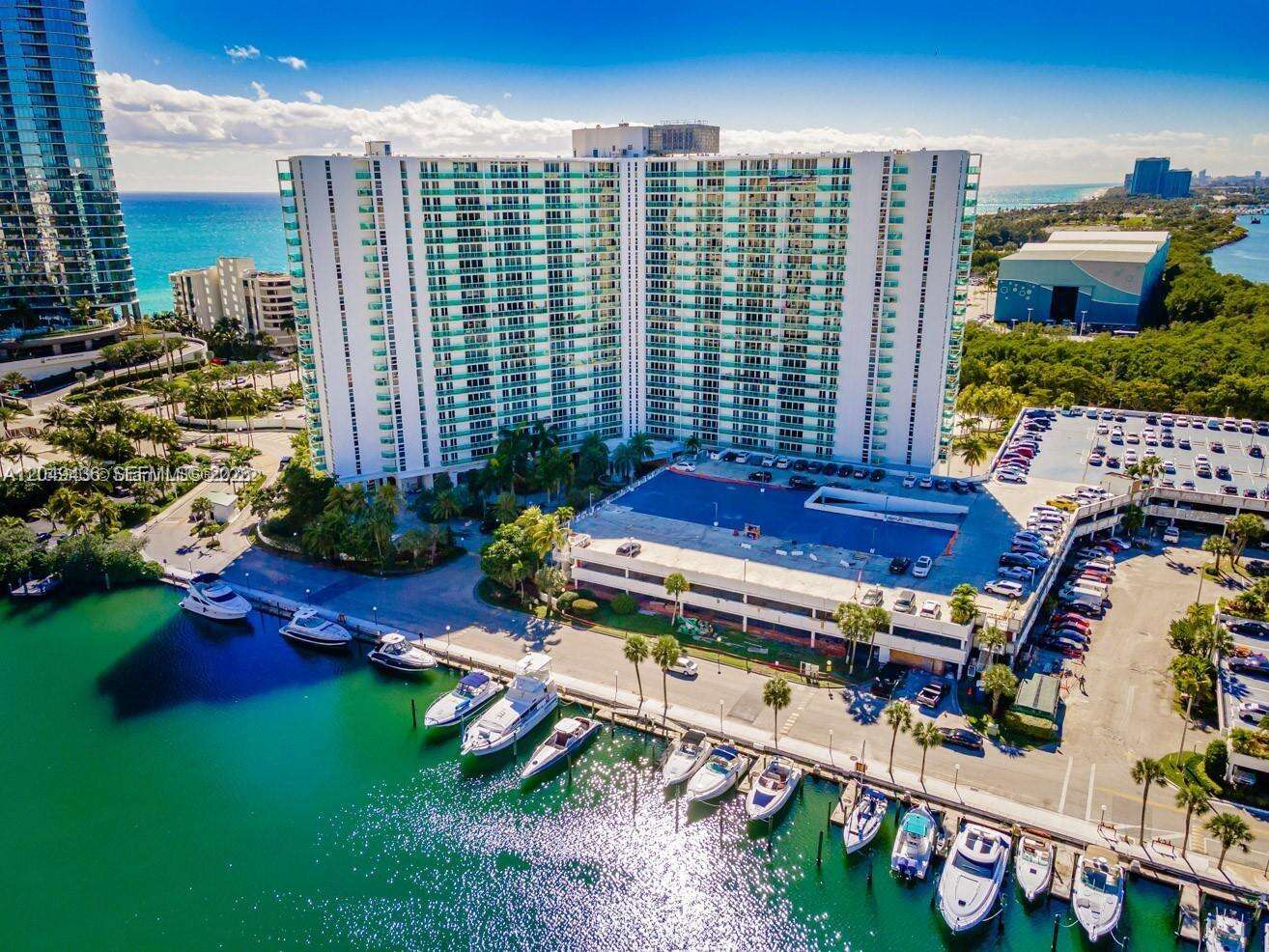 Arlen House at 100 Bayview Dr, Sunny Isles Beach, FL 33160 - For Rent photo 27