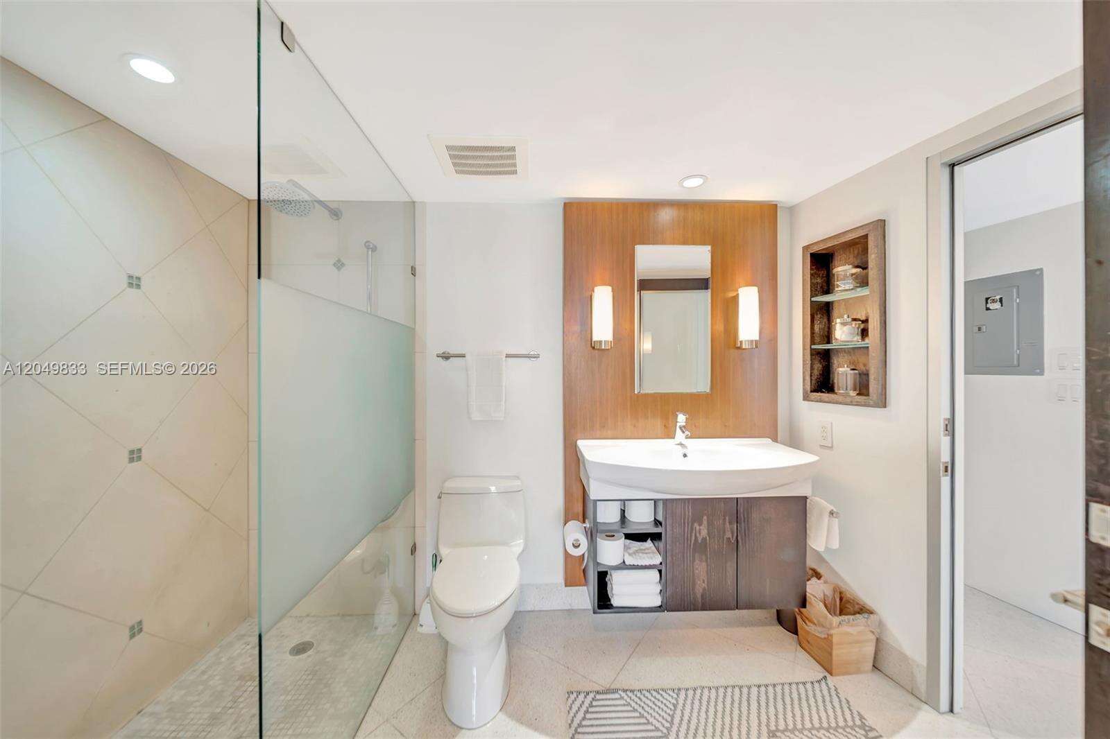 Opera Tower at 1750 Bayshore Dr, Miami, FL 33132 - For Rent photo 19