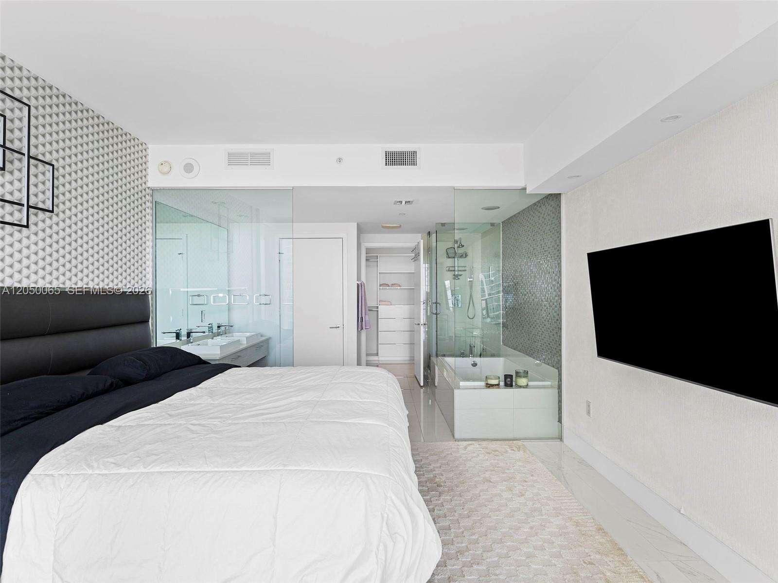 Paraiso Bay at 650 32 St, Miami, FL 33137 - For Rent photo 11