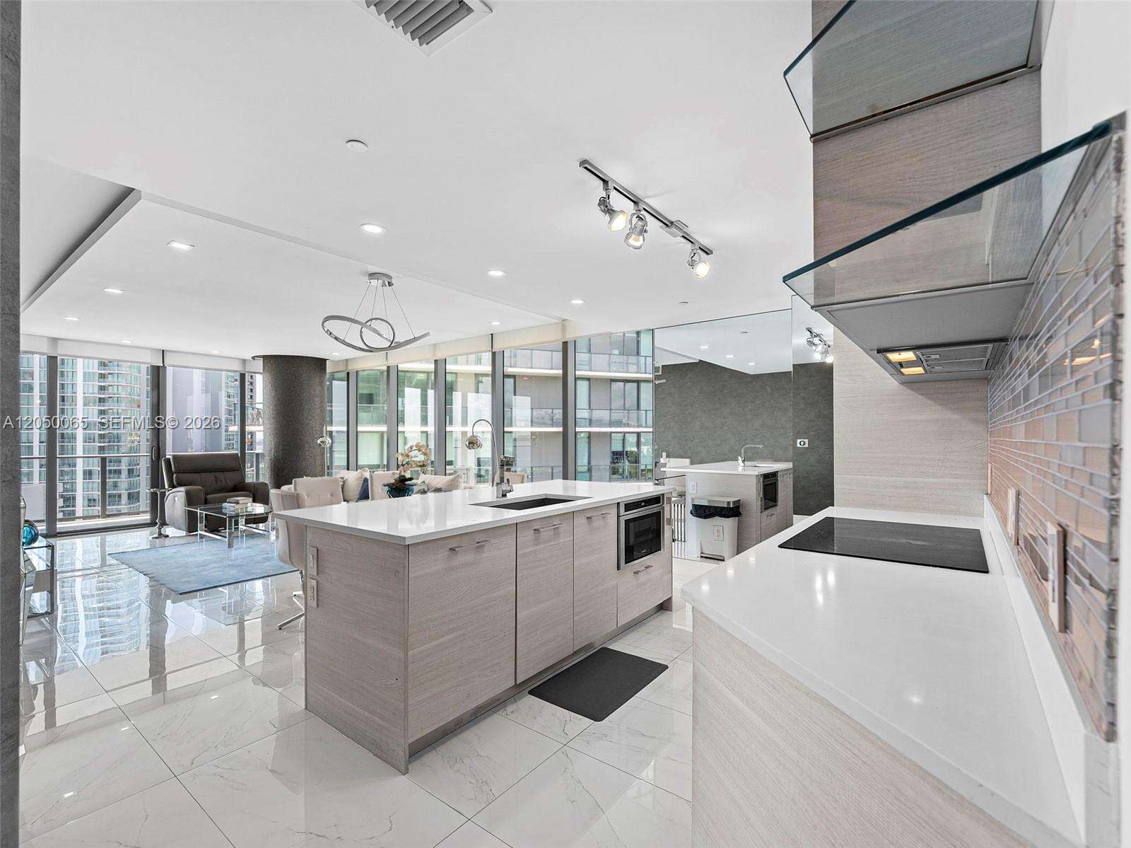 Paraiso Bay at 650 32 St, Miami, FL 33137 - For Rent photo 3