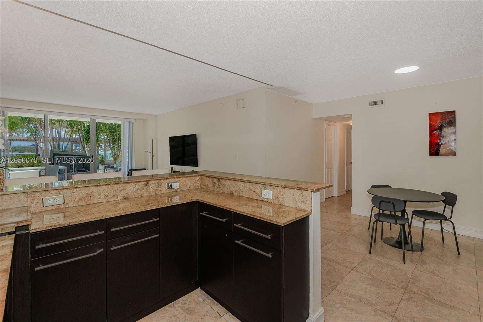Flamingo South Beach at 1500 Bay Rd, Miami Beach, FL 33139 - For Rent photo 15