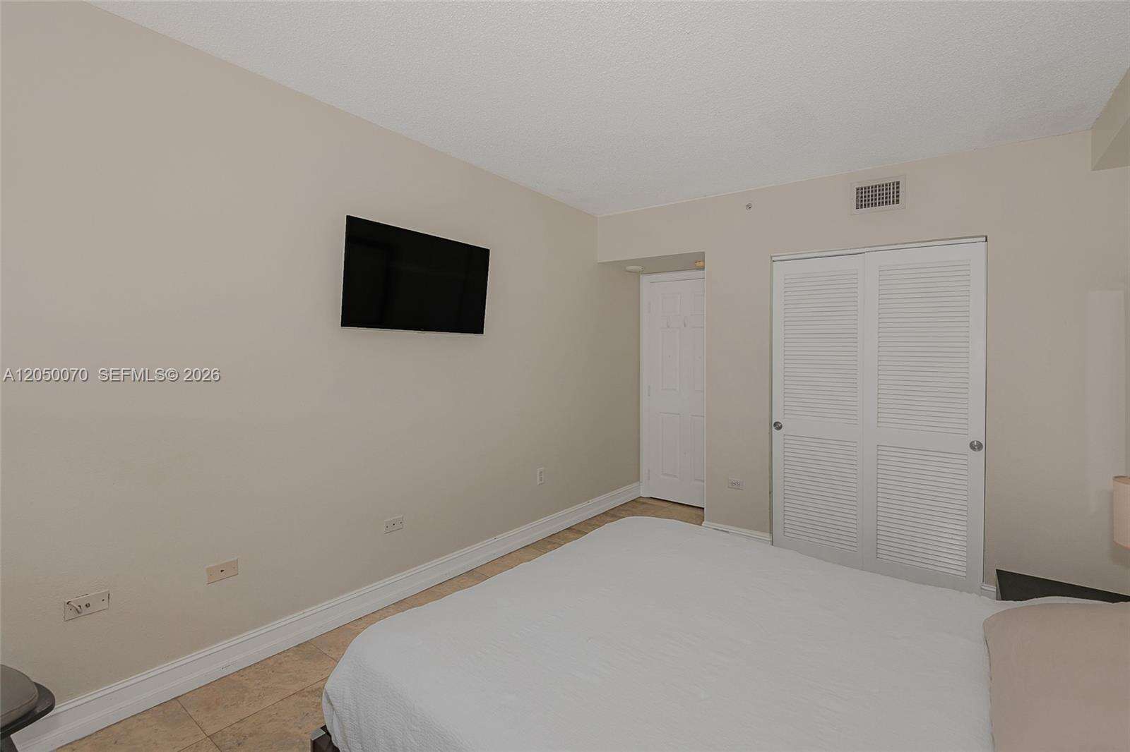 Flamingo South Beach at 1500 Bay Rd, Miami Beach, FL 33139 - For Rent photo 19