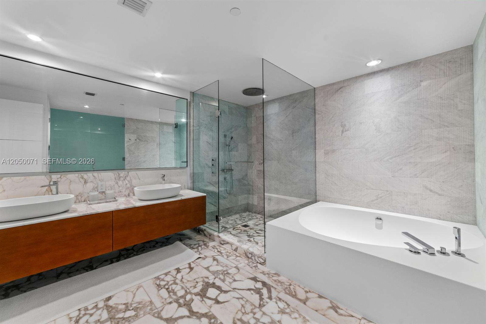 Oceana at 10203 Collins Ave, Bal Harbour, FL 33154 - For Rent photo 30