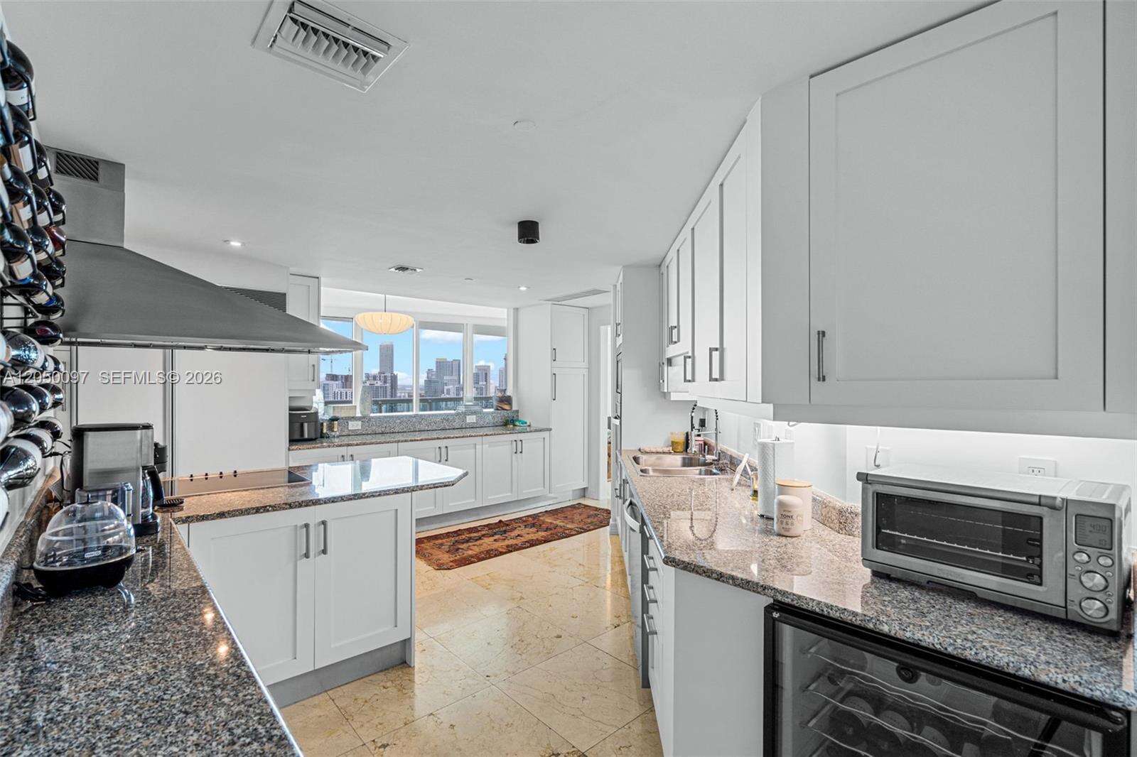 Santa Maria at 1643 Brickell Ave, Miami, FL 33129 - For Rent photo 15
