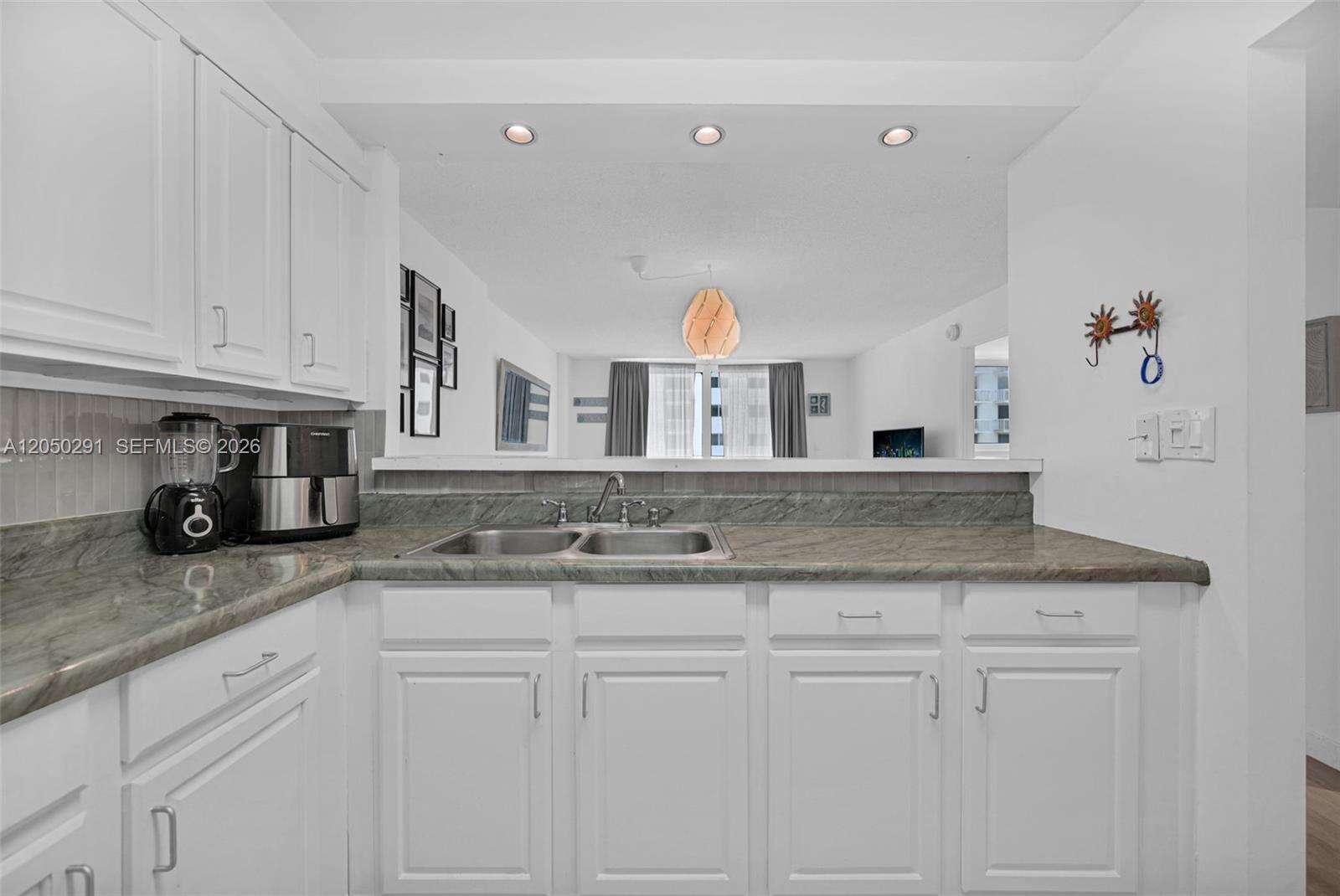 Ocean Point at 345 Ocean Dr, Miami Beach, FL 33139 - For Rent photo 25