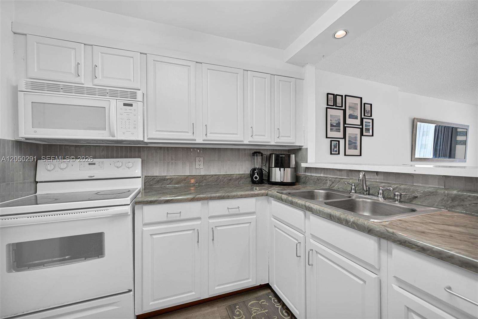 Ocean Point at 345 Ocean Dr, Miami Beach, FL 33139 - For Rent photo 27