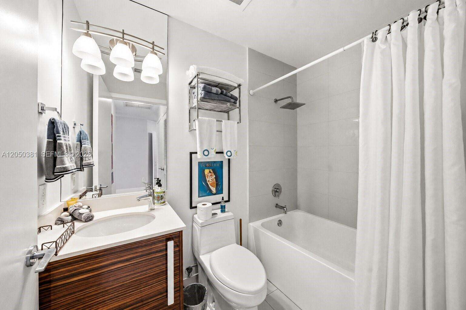 Paramount Bay at 2020 Bayshore Dr, Miami, FL 33137 - For Rent photo 18
