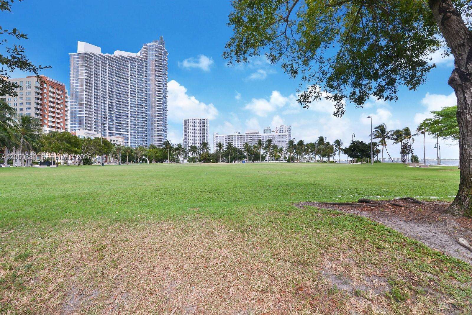 Paramount Bay at 2020 Bayshore Dr, Miami, FL 33137 - For Rent photo 51
