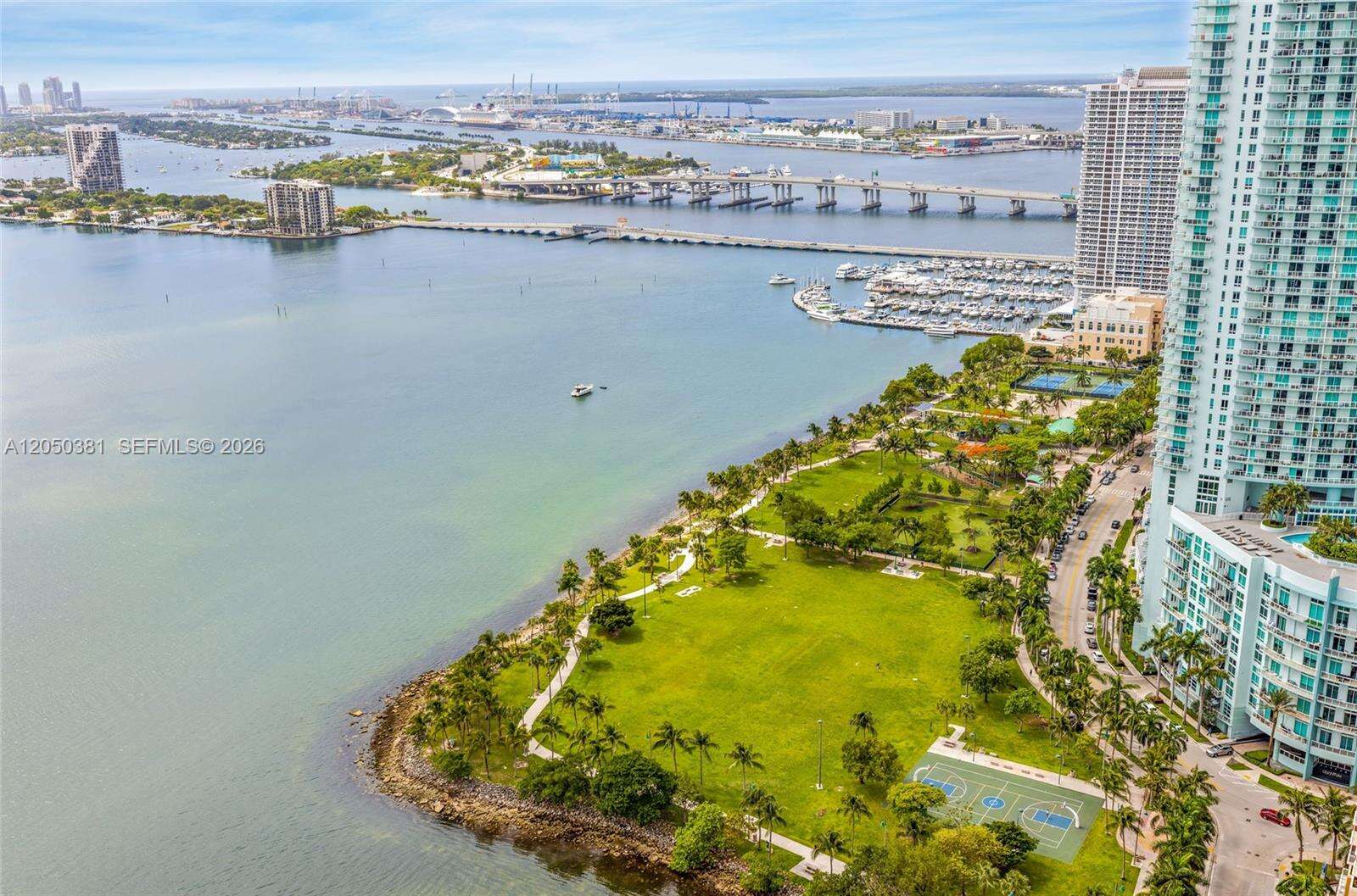 Paramount Bay at 2020 Bayshore Dr, Miami, FL 33137 - For Rent photo 54