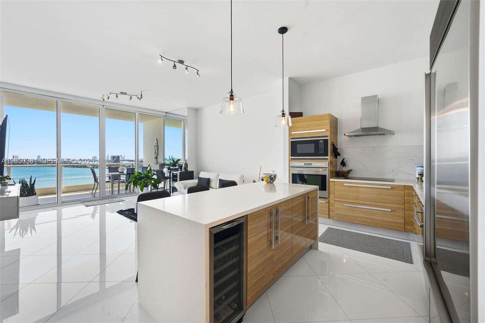Paramount Bay at 2020 Bayshore Dr, Miami, FL 33137 - For Rent photo 10