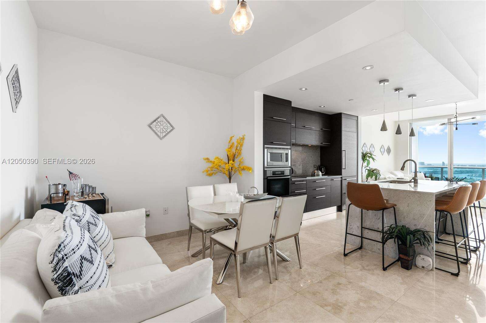 900 Biscayne at 900 Biscayne Blvd, Miami, FL 33132 - For Rent photo 12