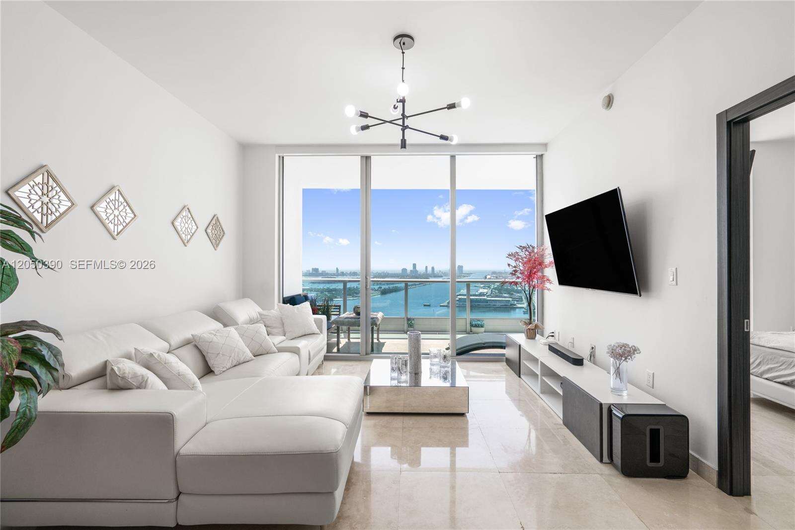 900 Biscayne at 900 Biscayne Blvd, Miami, FL 33132 - For Rent photo 21