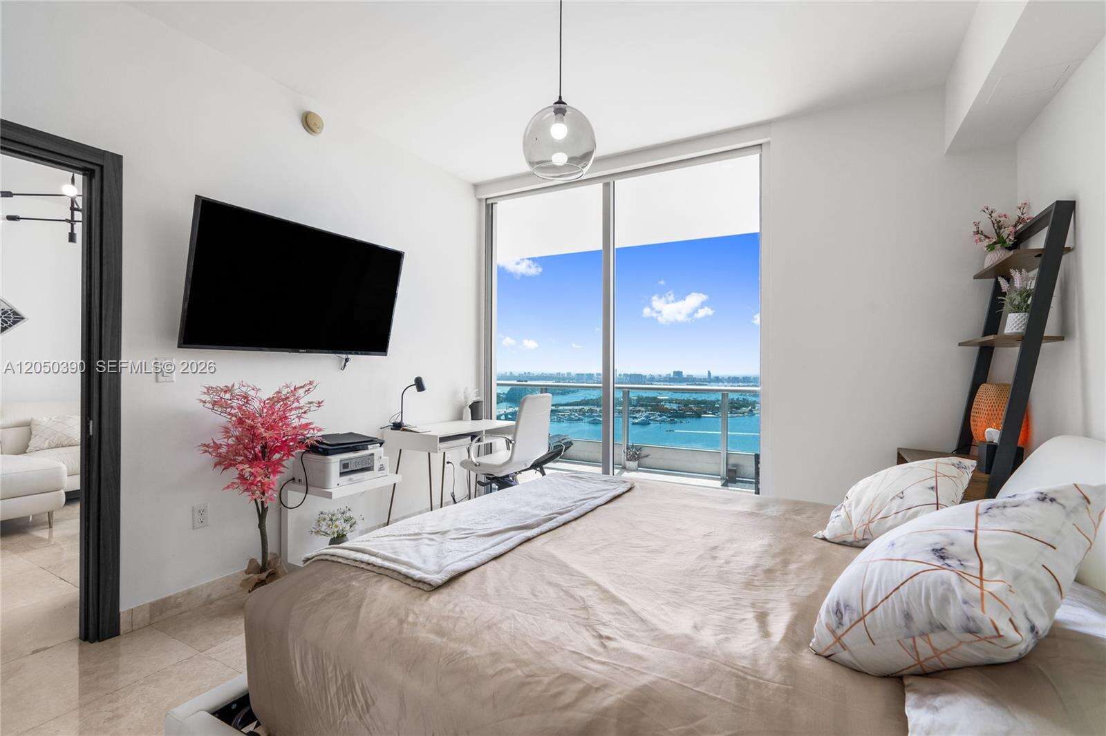 900 Biscayne at 900 Biscayne Blvd, Miami, FL 33132 - For Rent photo 32