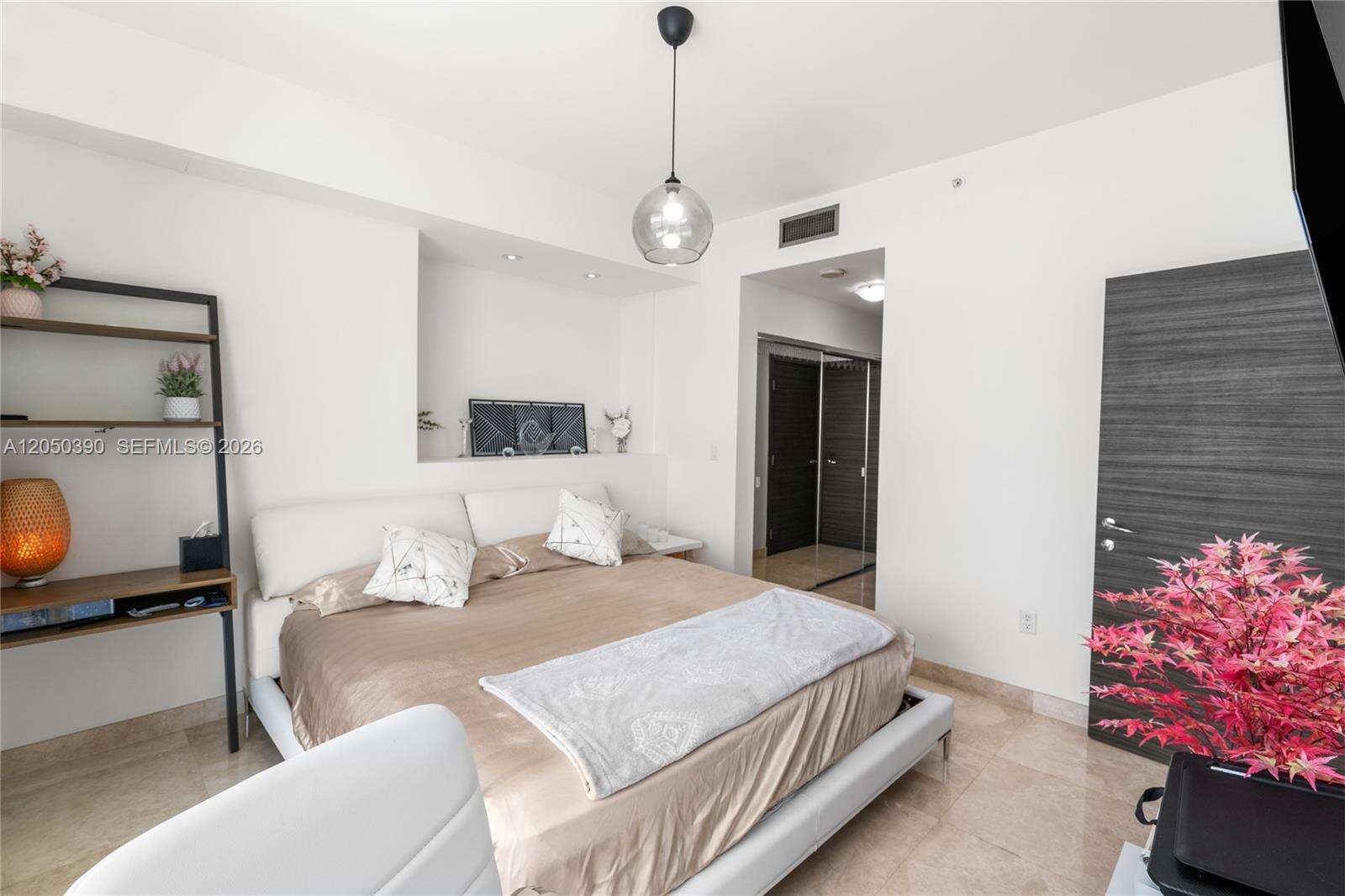 900 Biscayne at 900 Biscayne Blvd, Miami, FL 33132 - For Rent photo 34