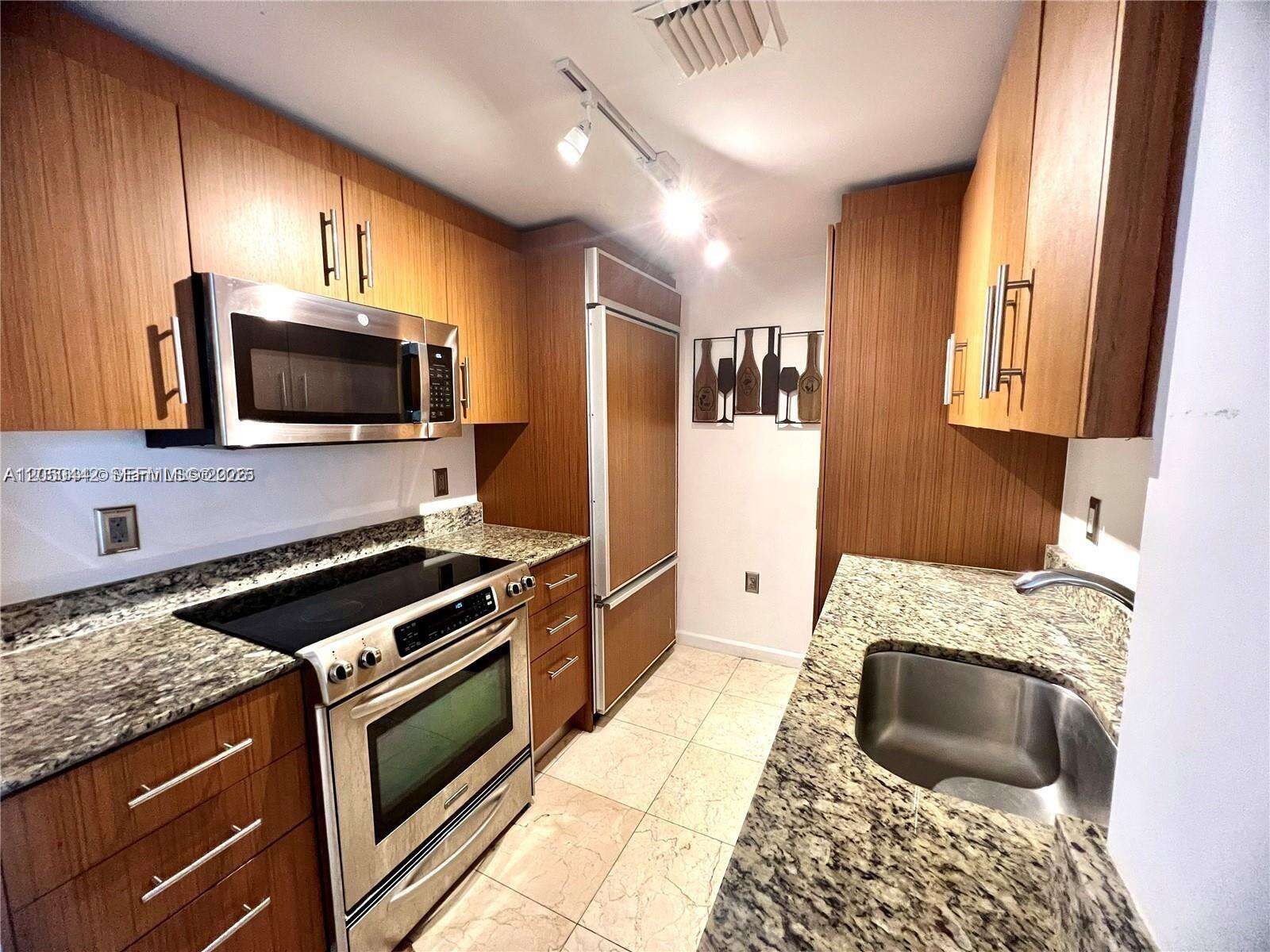 Harbour House at 10275 Collins Ave, Bal Harbour, FL 33154 - For Rent photo 8