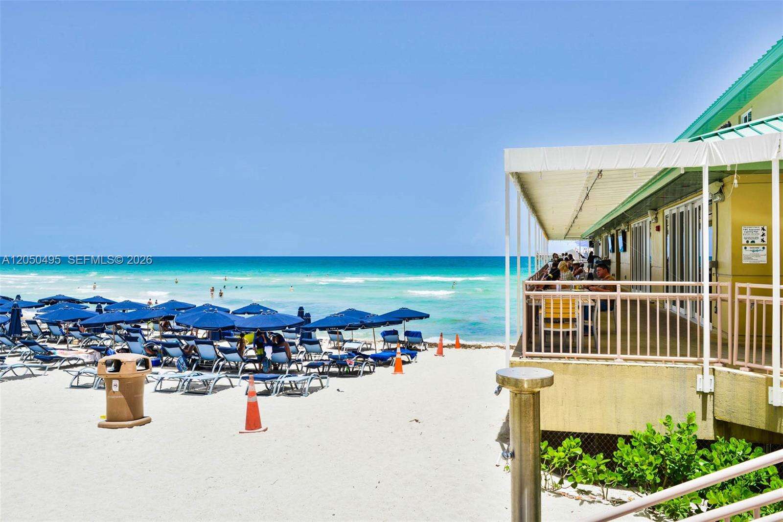 La Perla at 16699 Collins Ave, Sunny Isles Beach, FL 33160 - For Rent photo 29