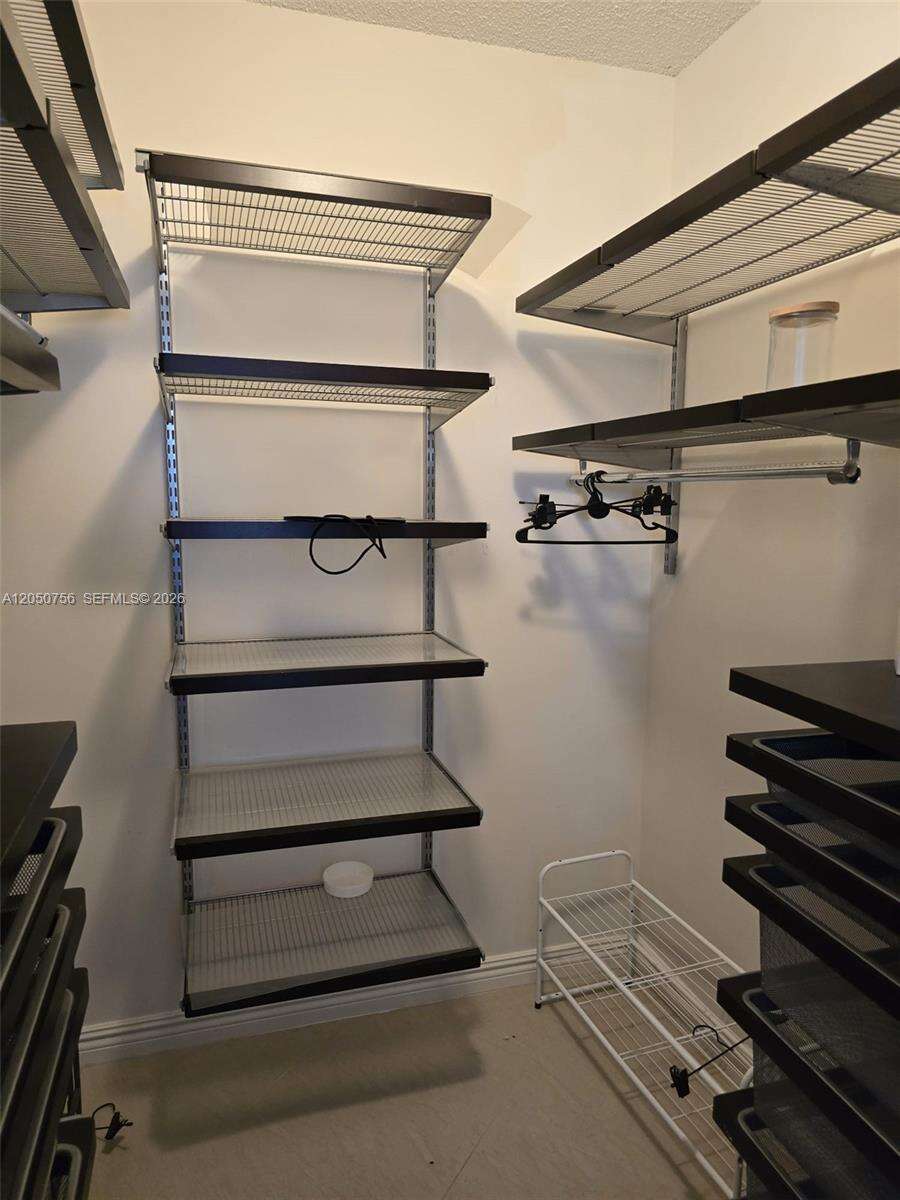 The Yacht Club At Aventura at 19999 Country Club Dr, Aventura, FL 33180 - For Rent photo 18