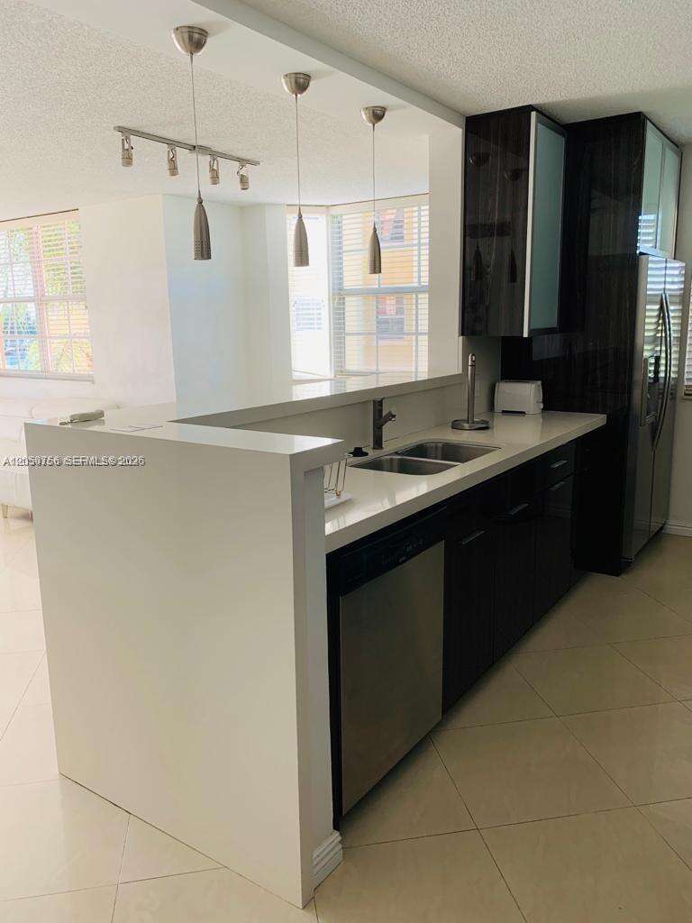 The Yacht Club At Aventura at 19999 Country Club Dr, Aventura, FL 33180 - For Rent photo 31