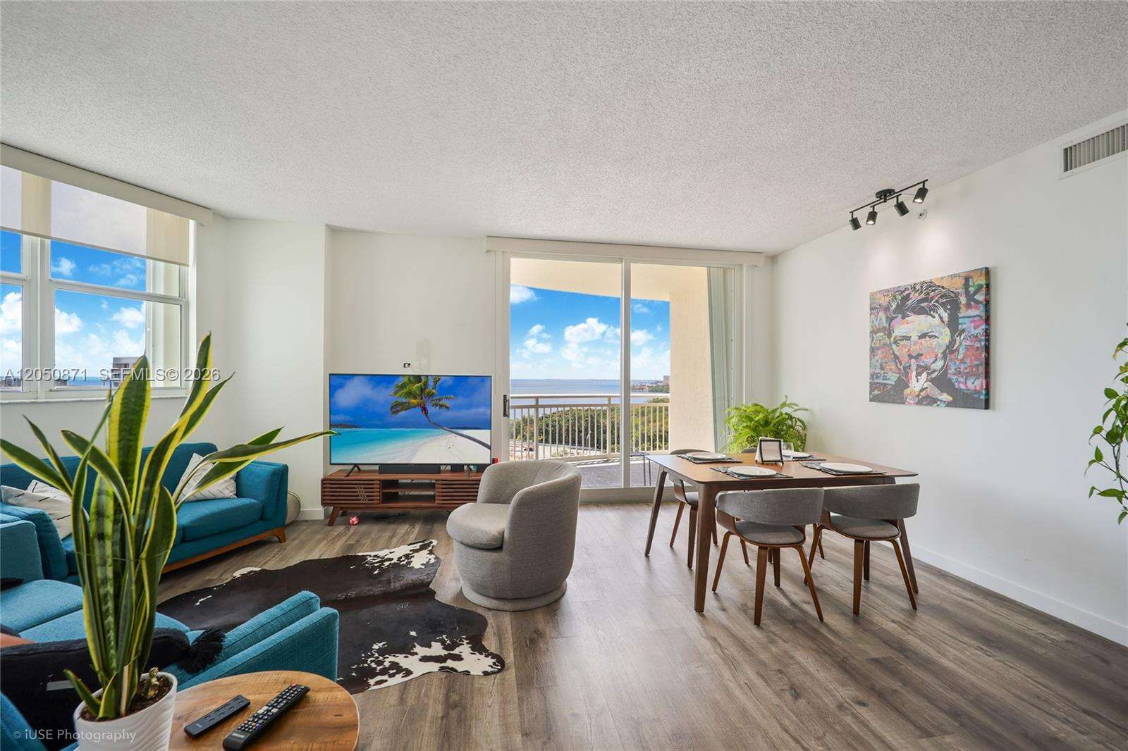 The Metropolitan at 2475 Brickell Ave, Miami, FL 33129 - For Rent photo 1