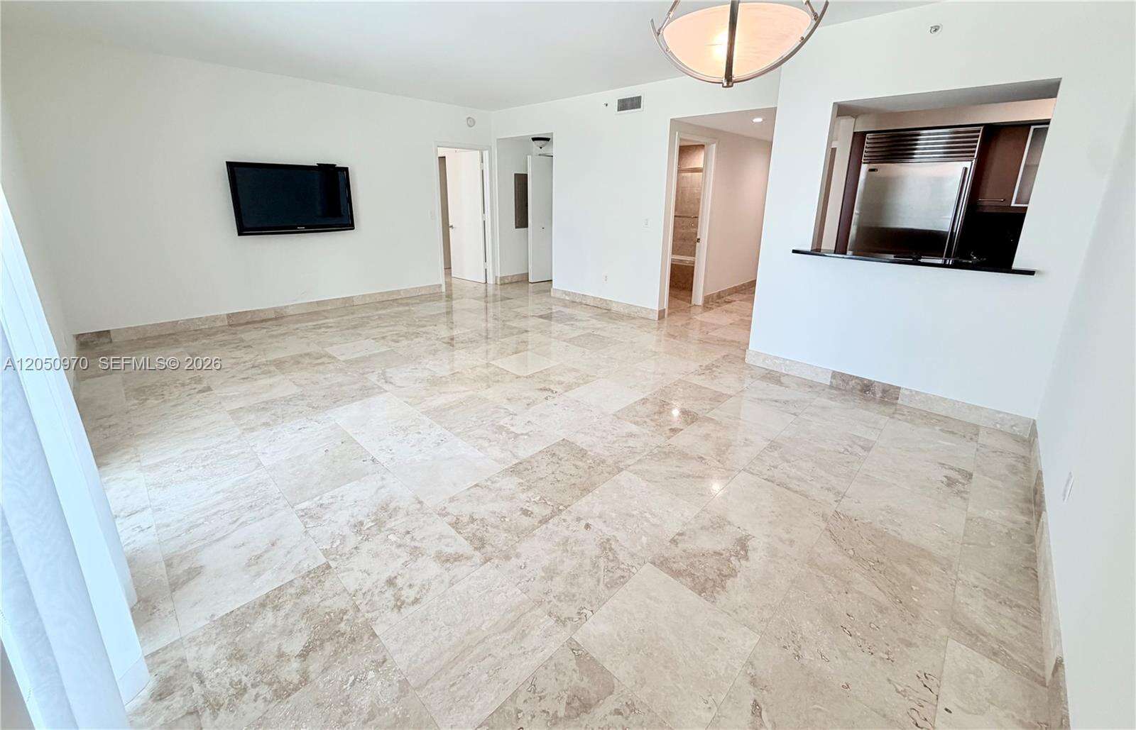 Jade At Brickell Bay at 1331 Brickell Bay Dr, Miami, FL 33131 - For Rent photo 4