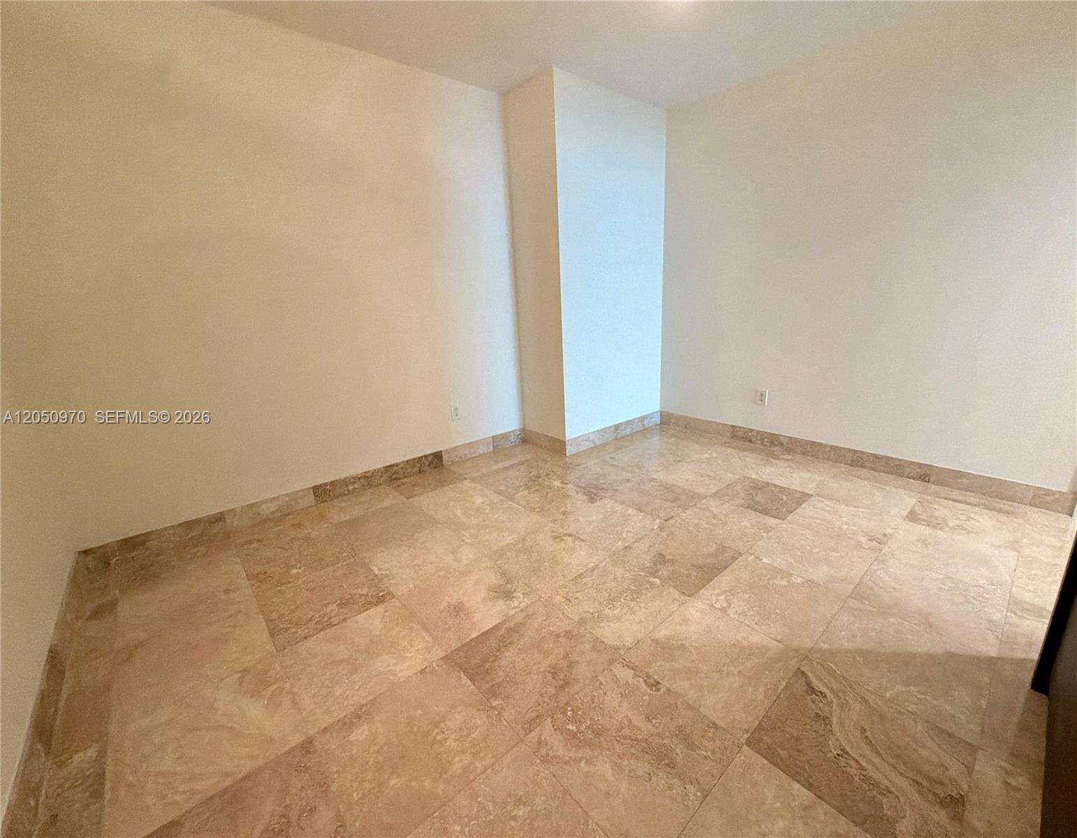 Jade At Brickell Bay at 1331 Brickell Bay Dr, Miami, FL 33131 - For Rent photo 8