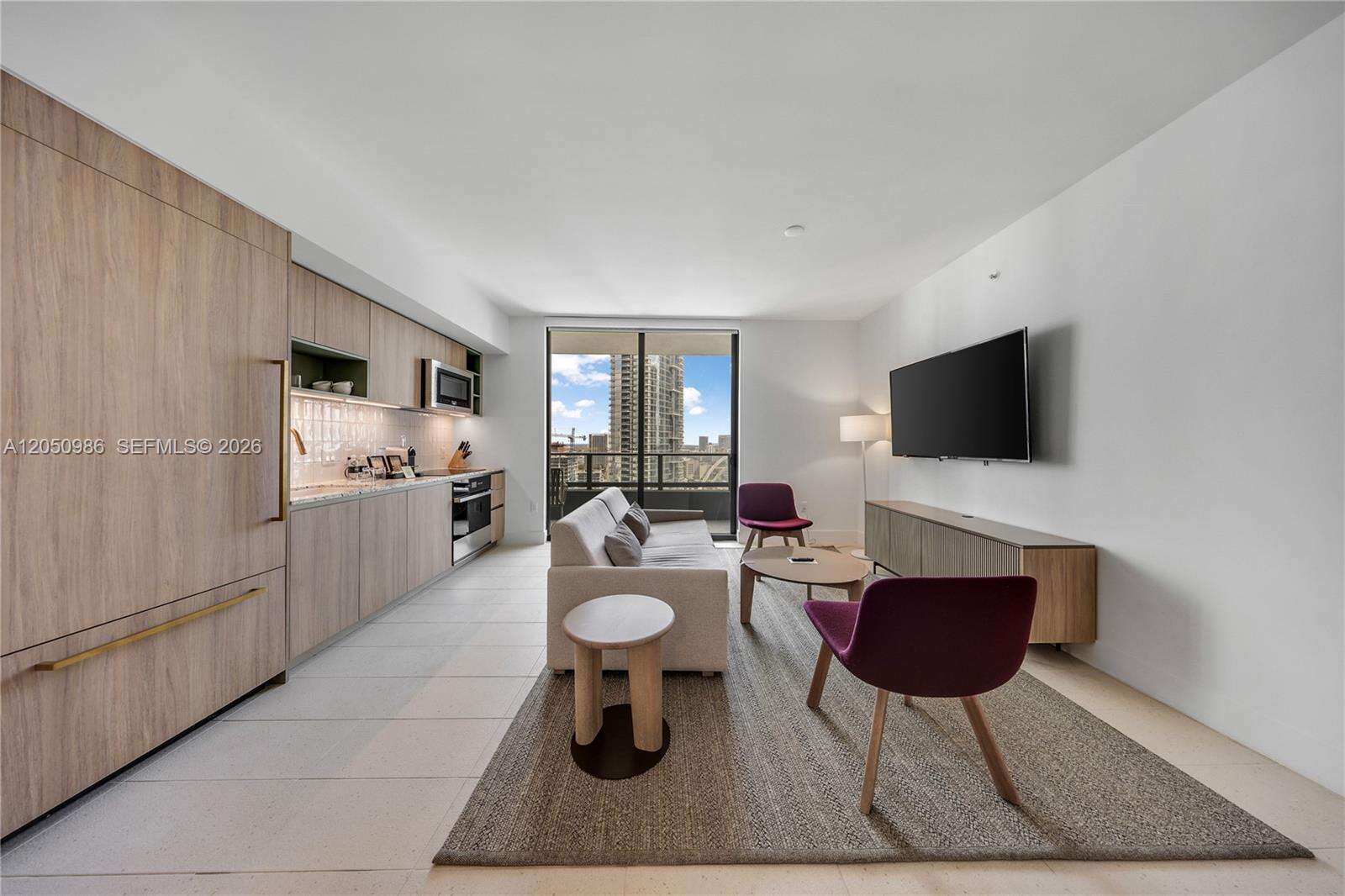 Natiivo | Gale Miami at 159 6 St, Miami, FL 33132 - For Rent photo 1