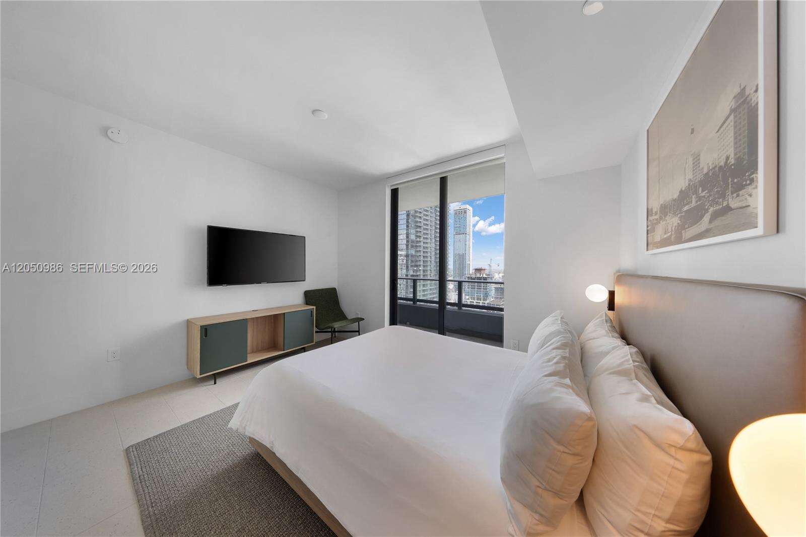 Natiivo | Gale Miami at 159 6 St, Miami, FL 33132 - For Rent photo 13