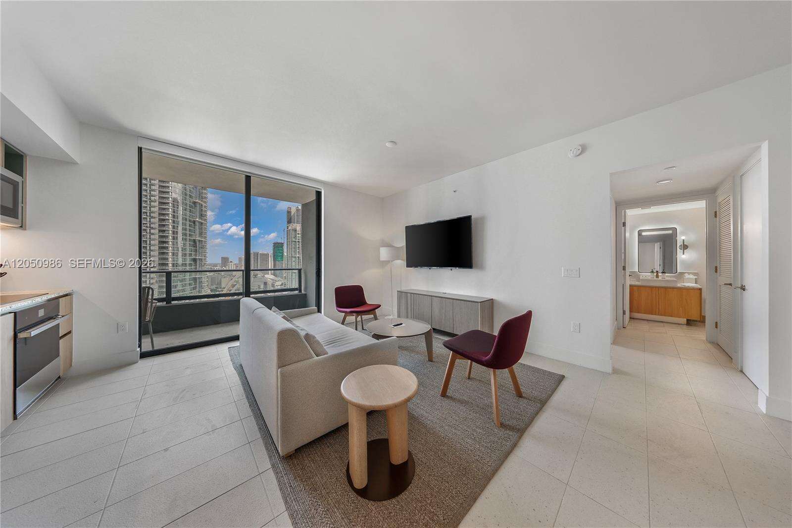 Natiivo | Gale Miami at 159 6 St, Miami, FL 33132 - For Rent photo 5