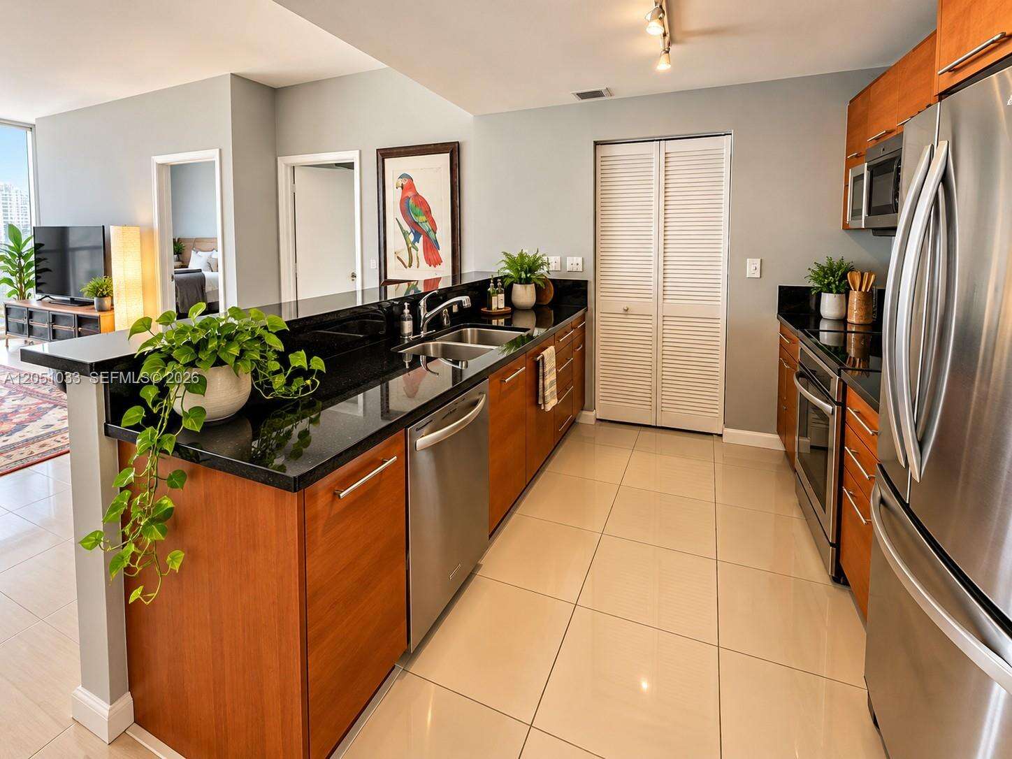 Vizcayne South at 253 2 St, Miami, FL 33132 - For Rent photo 4