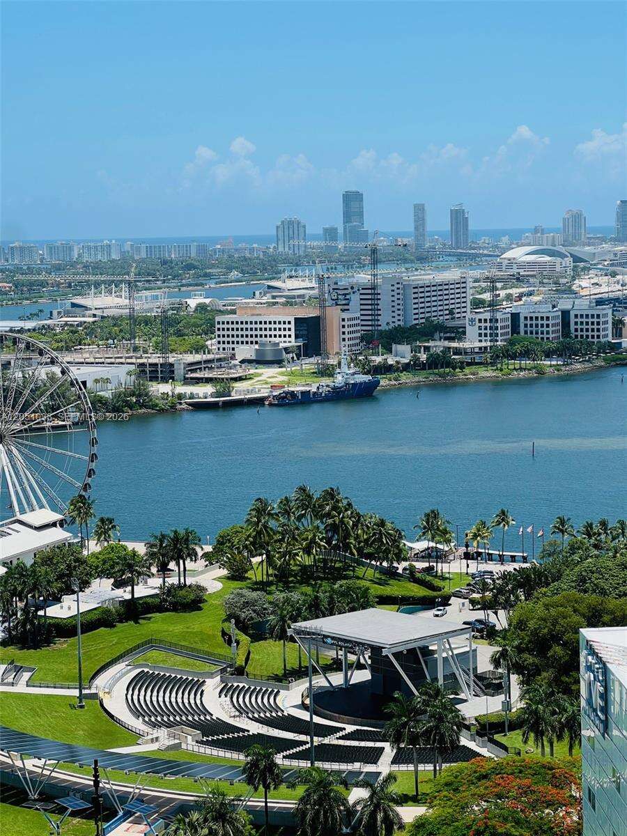 Vizcayne South at 253 2 St, Miami, FL 33132 - For Rent photo 9