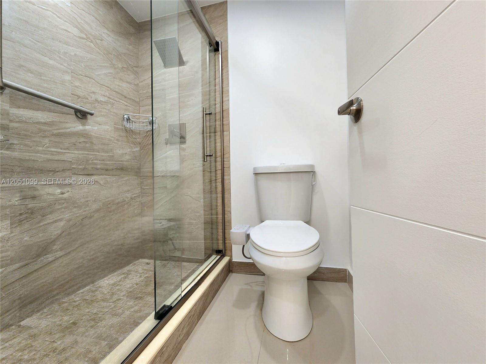 Alexander Towers at 3505 Ocean Dr, Hollywood, FL 33019 - For Rent photo 20