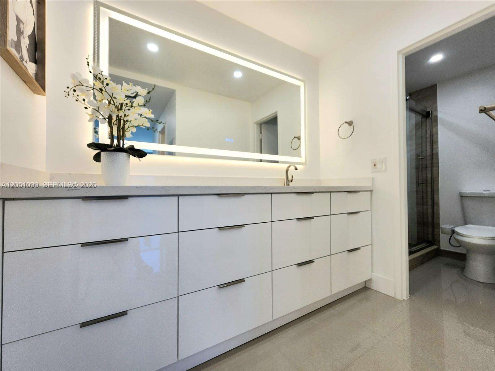 Alexander Towers at 3505 Ocean Dr, Hollywood, FL 33019 - For Rent photo 21
