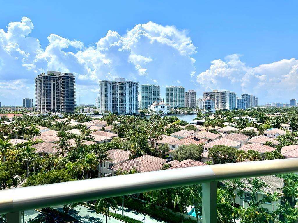 Ocean Reserve at 19370 Collins Ave, Sunny Isles Beach, FL 33160 - For Rent photo 1