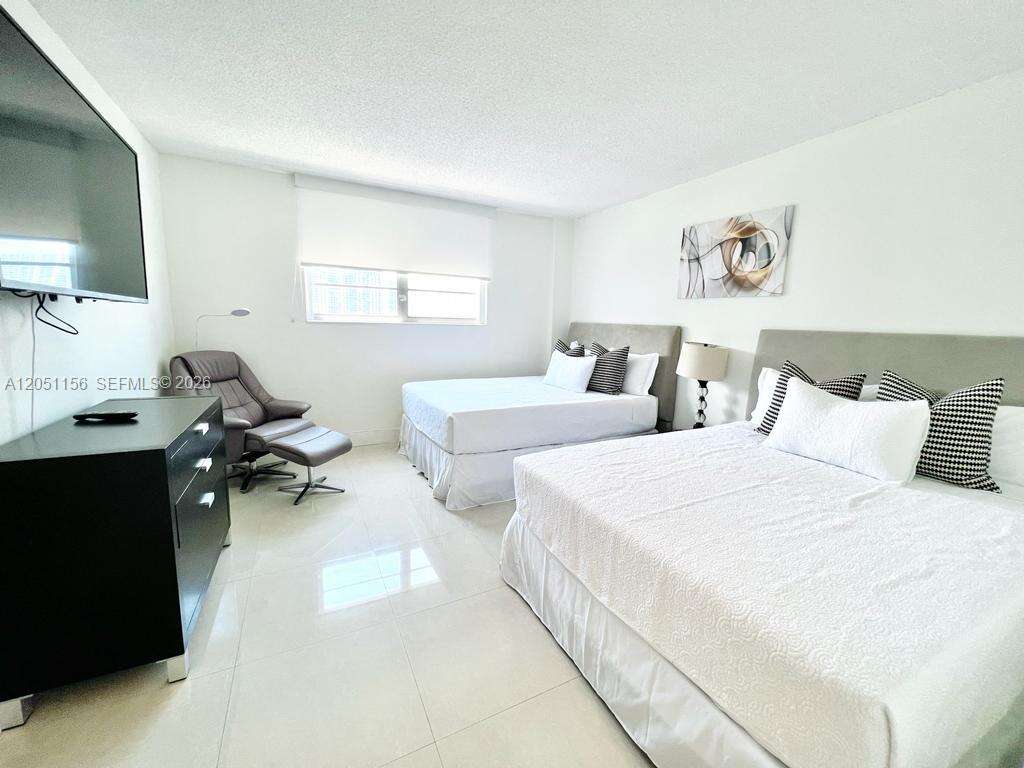 Ocean Reserve at 19370 Collins Ave, Sunny Isles Beach, FL 33160 - For Rent photo 11