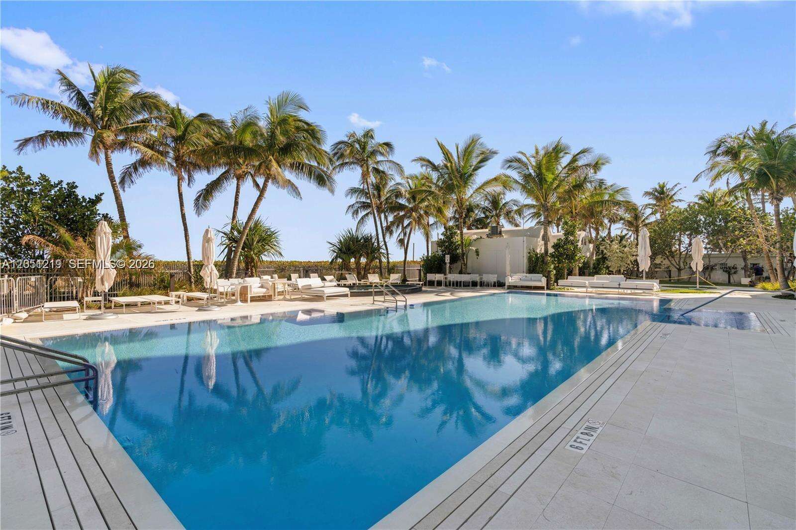 Akoya at 6365 Collins Ave, Miami Beach, FL 33141 - For Rent photo 11