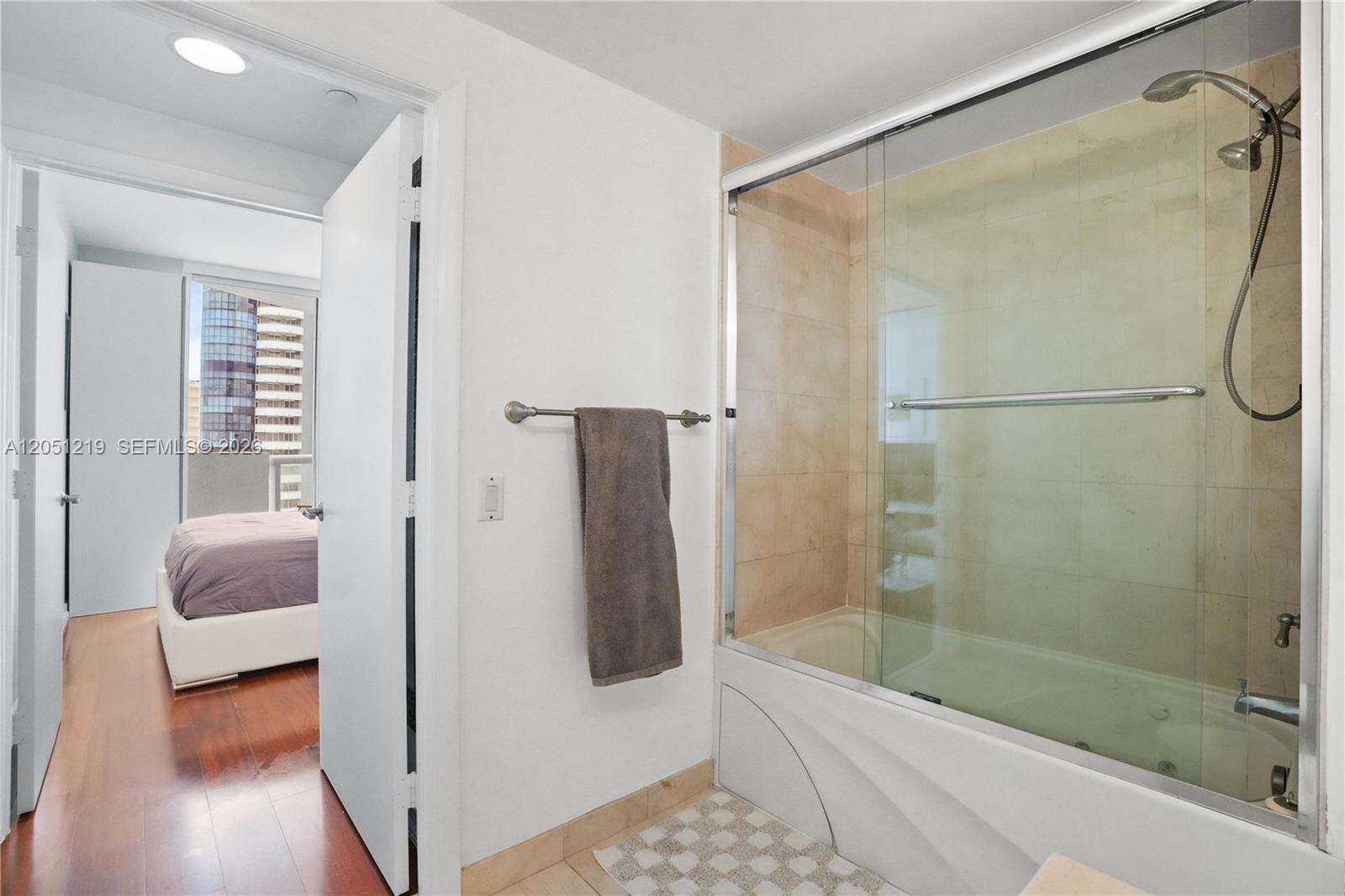 Akoya at 6365 Collins Ave, Miami Beach, FL 33141 - For Rent photo 7