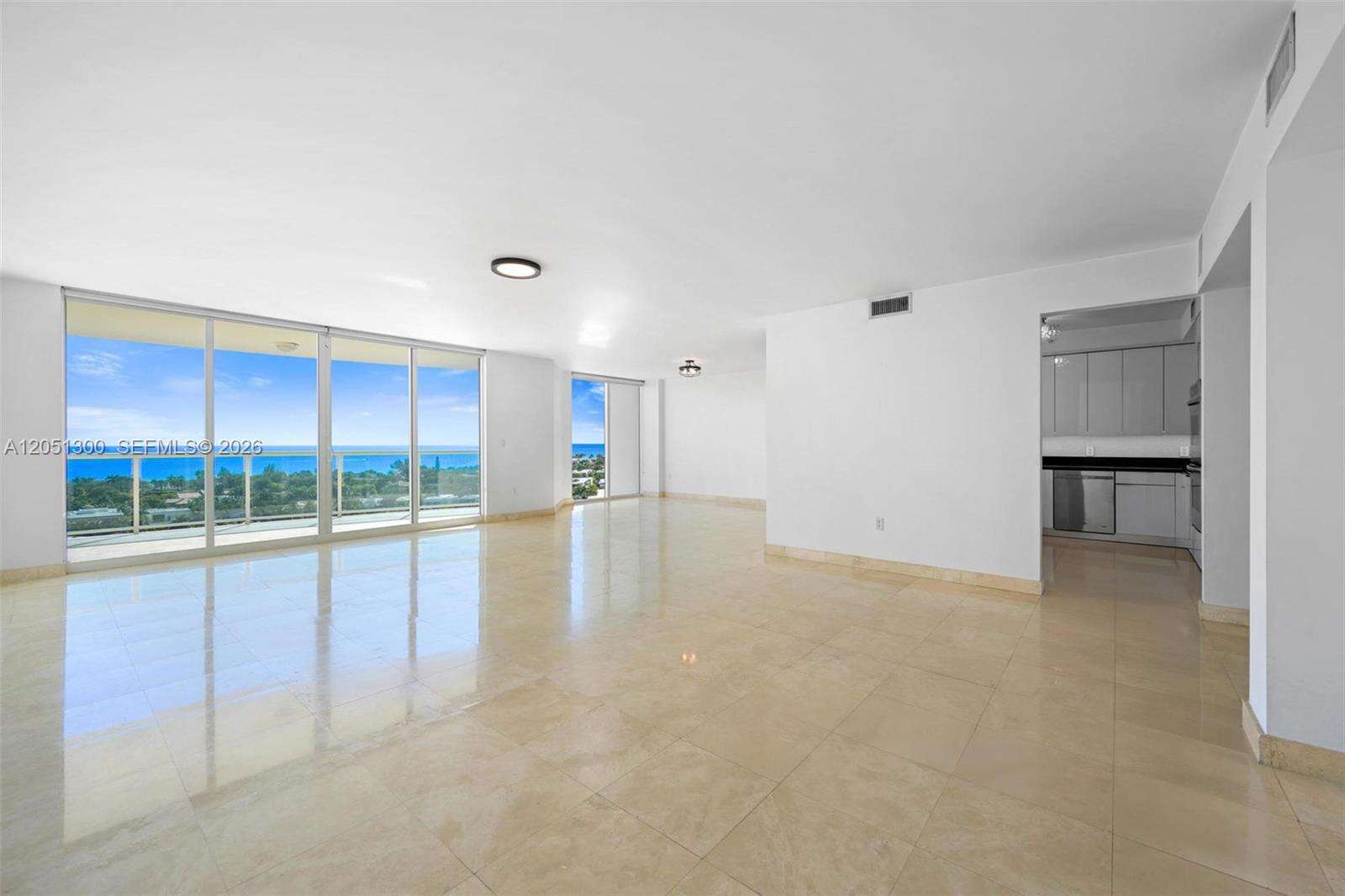 Hamptons South at 20201 Country Club Dr, Aventura, FL 33180 - For Rent photo 1