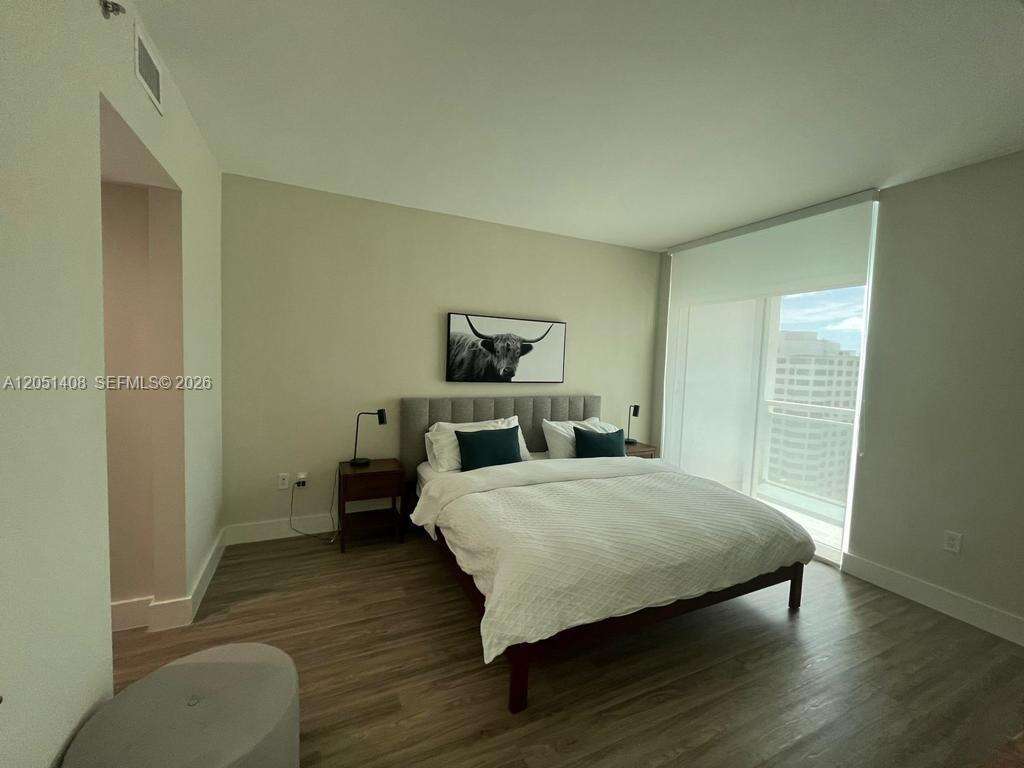 The Plaza On Brickell West at 951 Brickell Ave, Miami, FL 33131 - For Rent photo 1