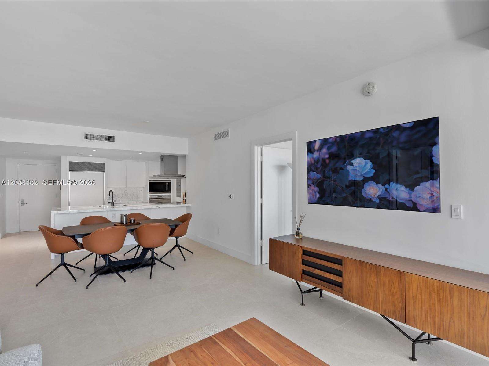 Icon Brickell 2 at 495 Brickell Ave, Miami, FL 33131 - For Rent photo 11