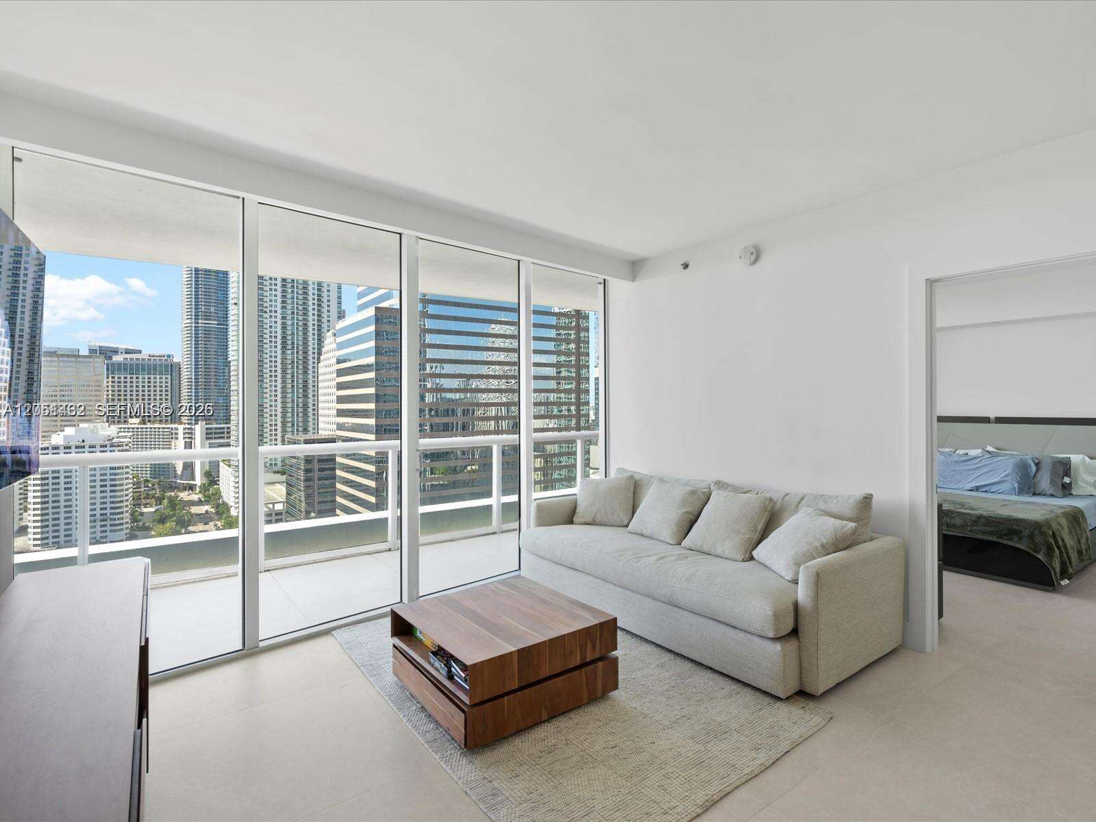 Icon Brickell 2 at 495 Brickell Ave, Miami, FL 33131 - For Rent photo 12